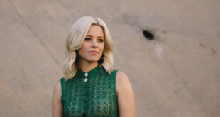 13 Interesting Facts about Elizabeth Banks