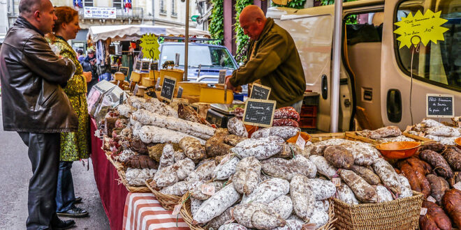 Local Food Markets in Villefranche sur Mer